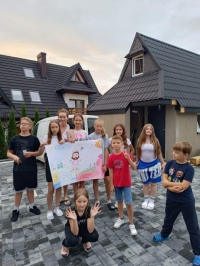 „Obcując z naturą - chwalimy Pana Boga”.