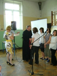 Spotkanie młodych wolontariuszy Caritas w Zębowicach. 