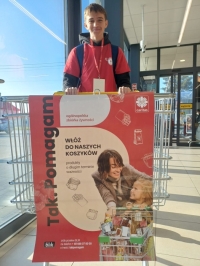Tak. Pomagam. Napełnij kosz nadzieją.
