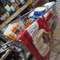 Tak. Pomagam. Napełnij kosz nadzieją.