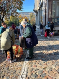 Wierni diecezji opolskiej niestrudzenie pomagają Ukrainie.