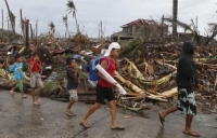 Zbiórka dla ofiar tajfunu na Filipinach