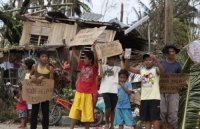 Zbiórka dla ofiar tajfunu na Filipinach